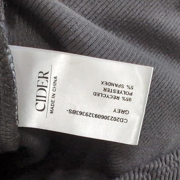 Cider Dark Grey Ribbed Scoop Neck Long Sleeve Bodysuit Size Medium - Picture 3 of 4